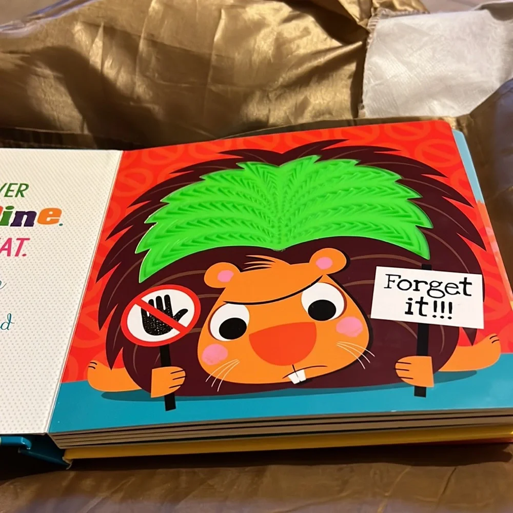 Books - Picture 3 of 8